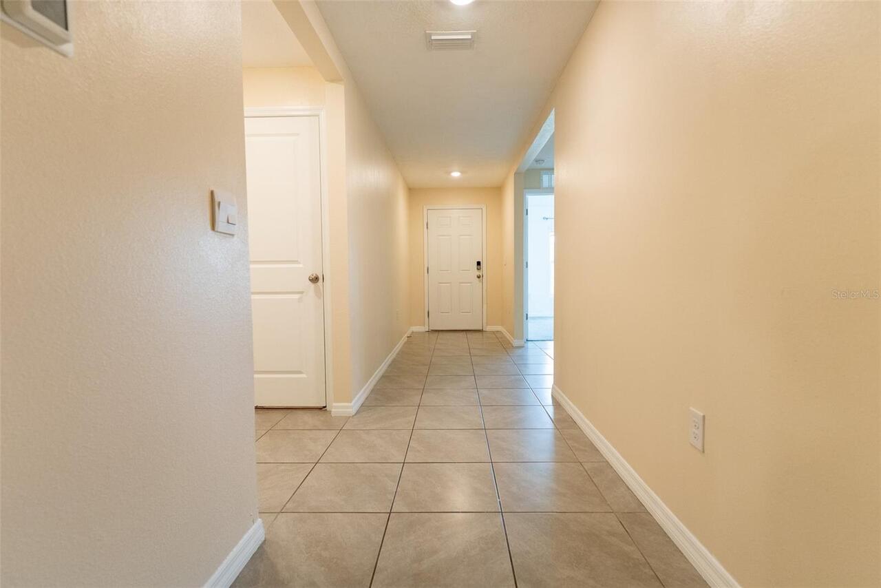 Listing Photo 14