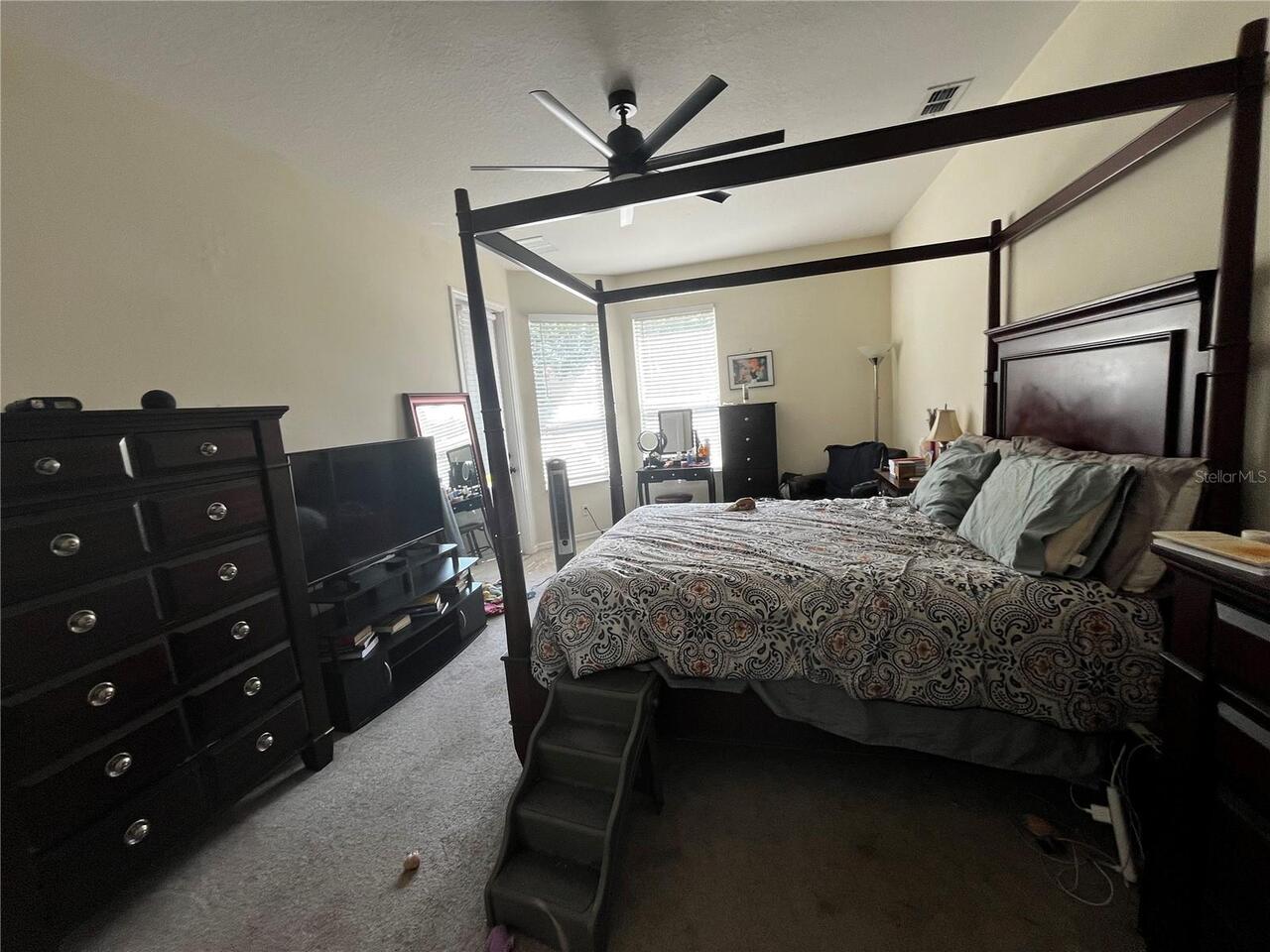 Listing Photo 14