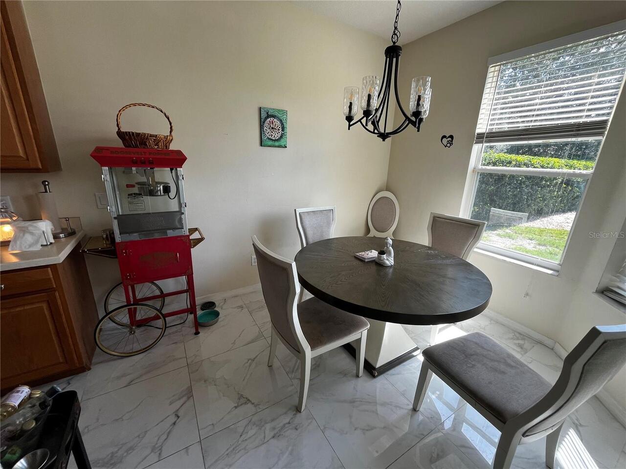 Listing Photo 17