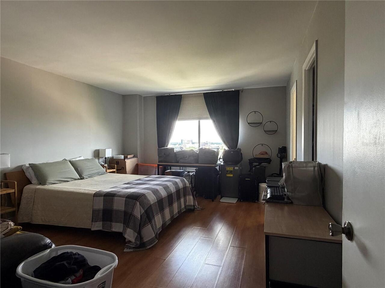 Listing Photo 6