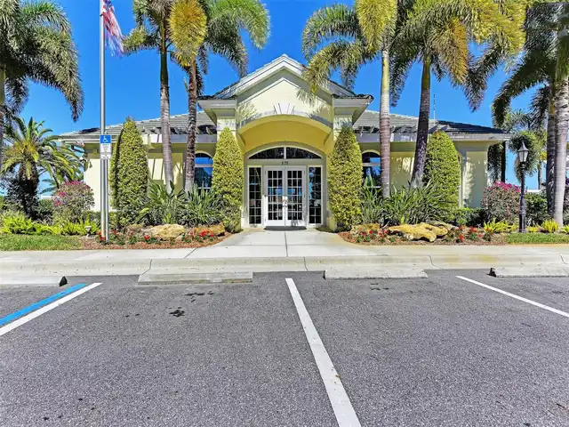 Listing Photo 43