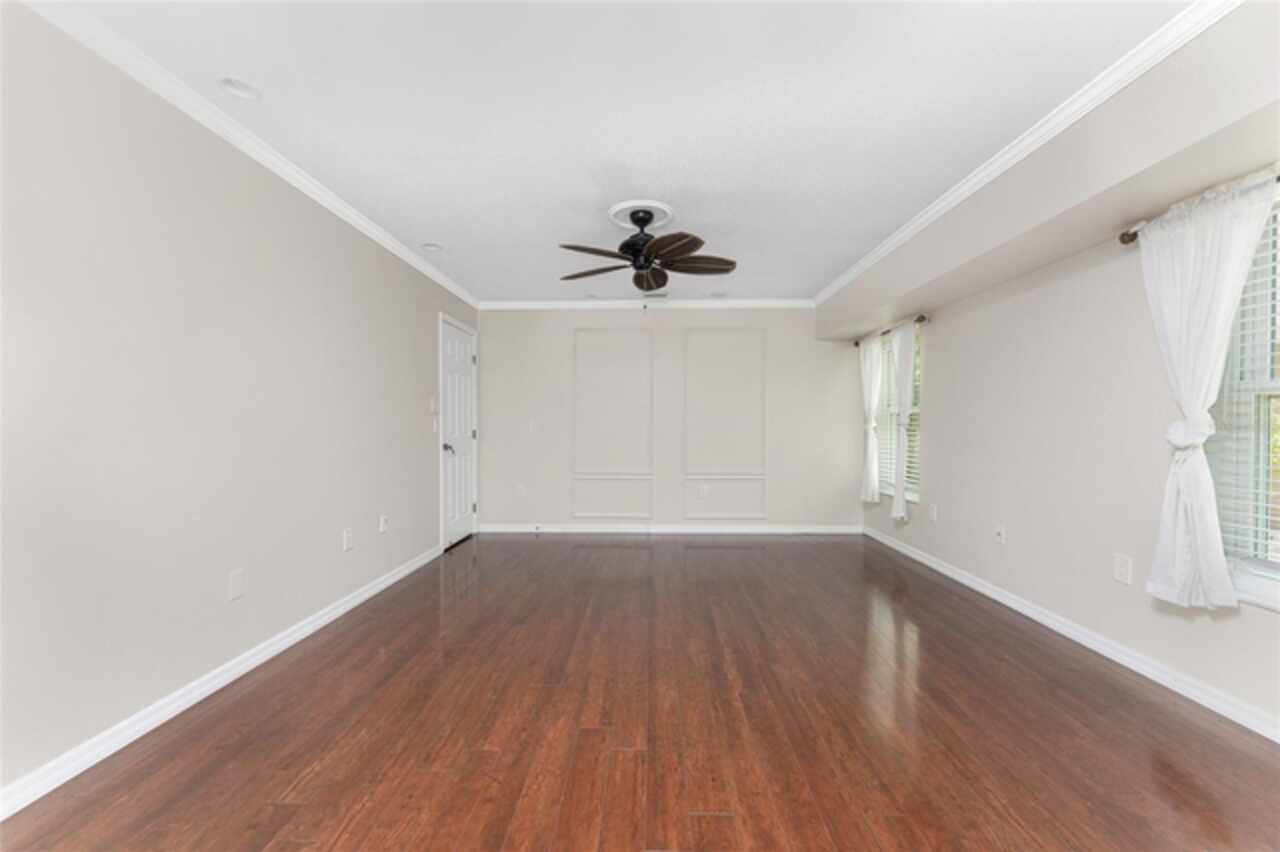 Listing Photo 37