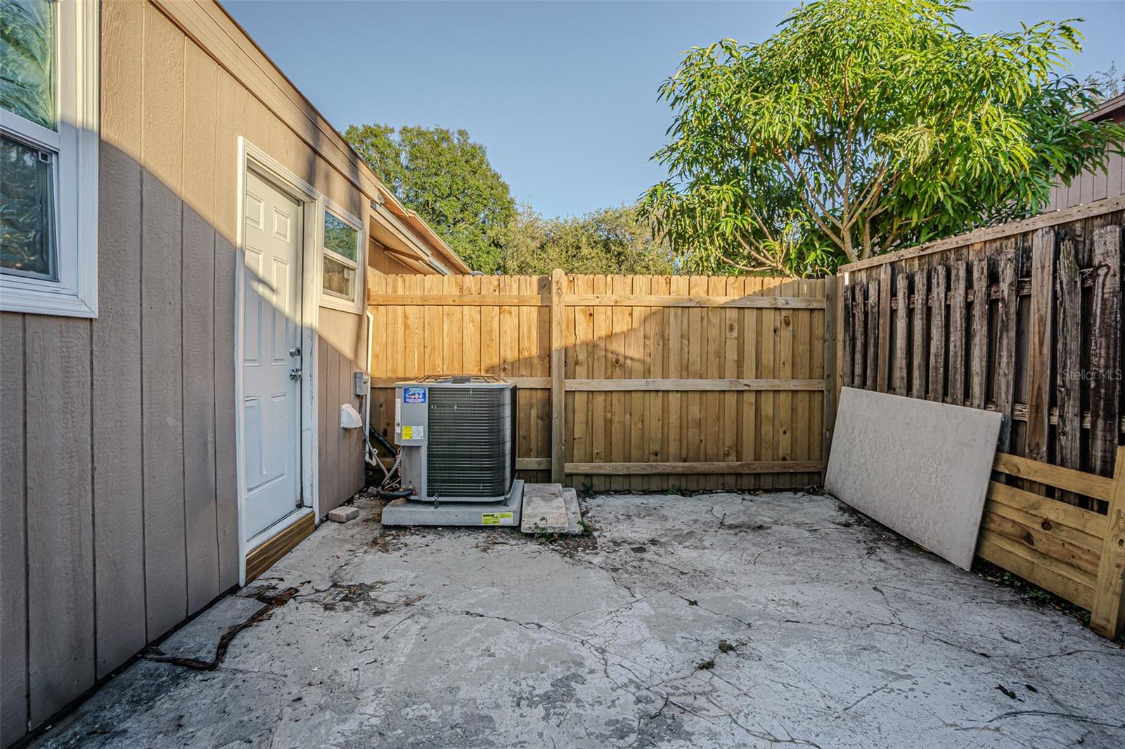 Listing Photo 17