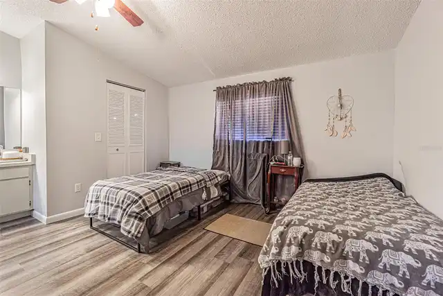 Listing Photo 13