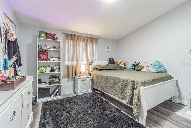 Listing Photo 15