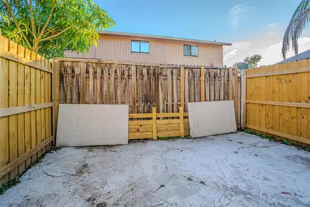 Listing Photo 18