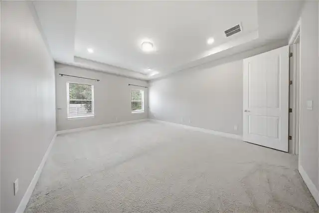 Listing Photo 34