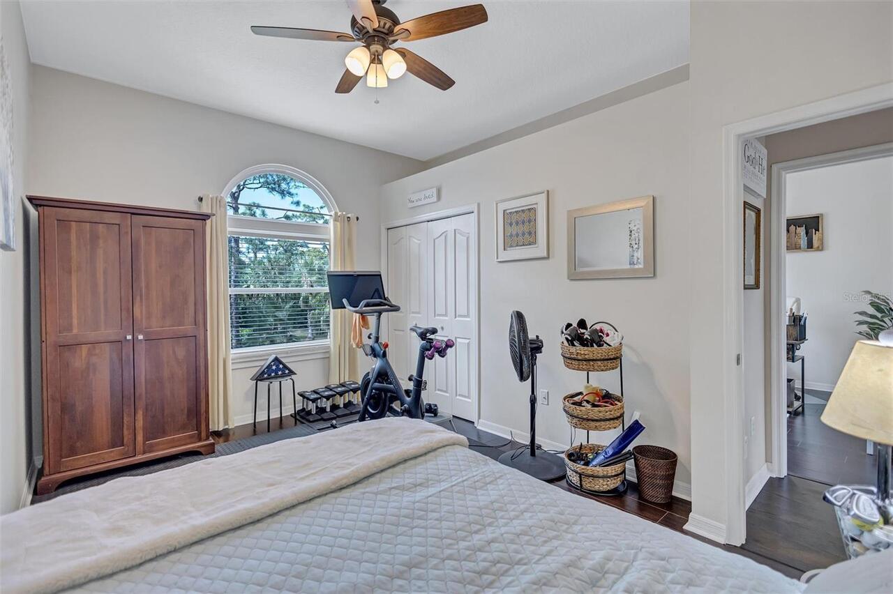 Listing Photo 33