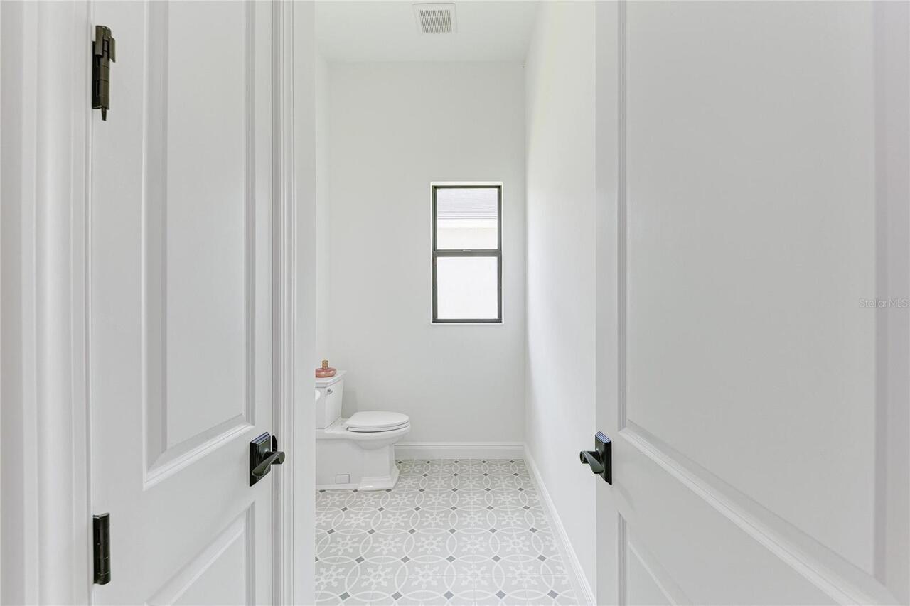 Listing Photo 25