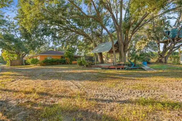 Listing Photo 38