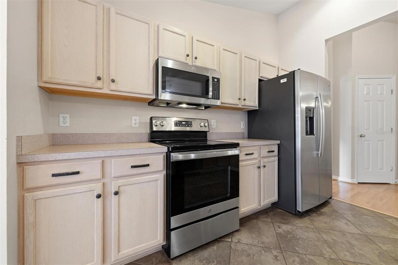 Listing Photo 18