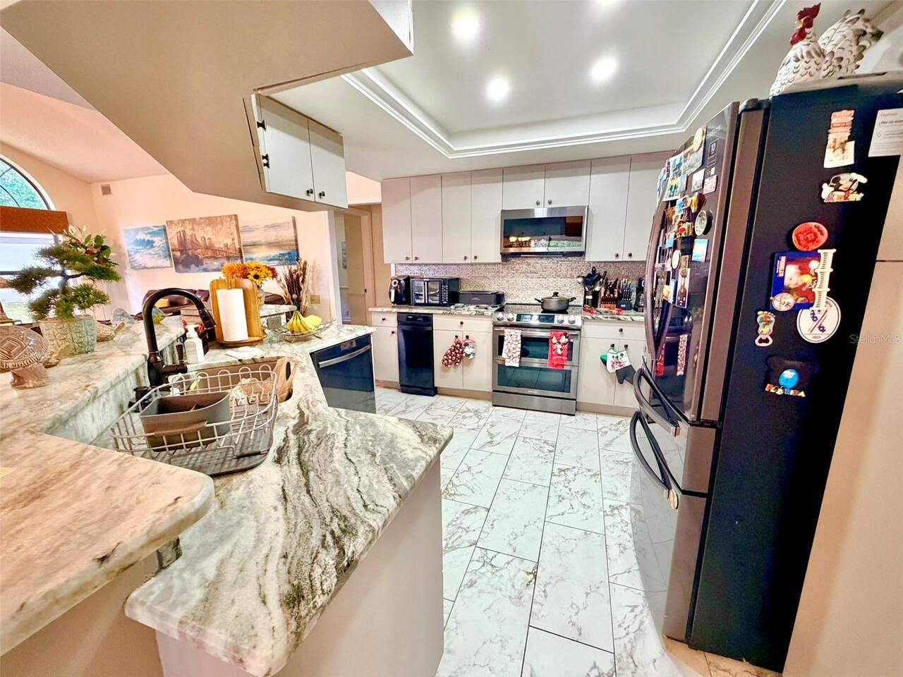 Listing Photo 17