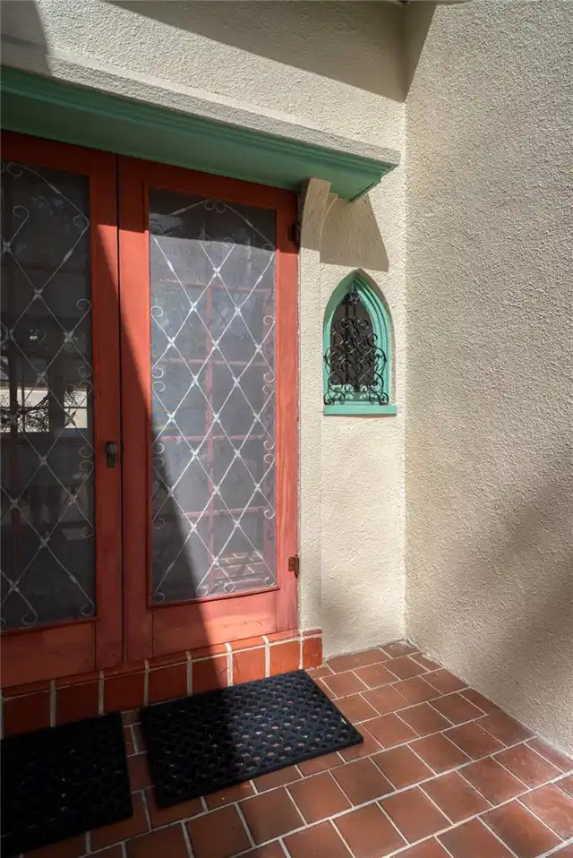Listing Photo 6
