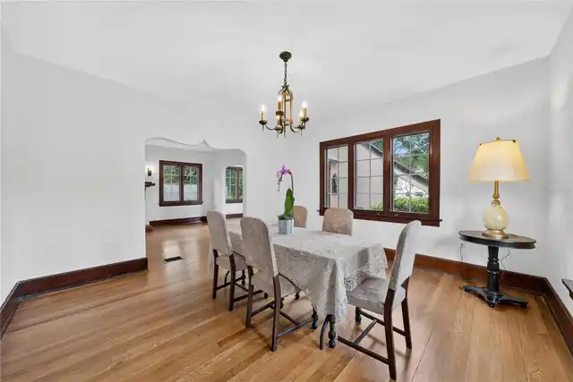 Listing Photo 17