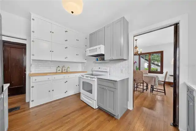 Listing Photo 19