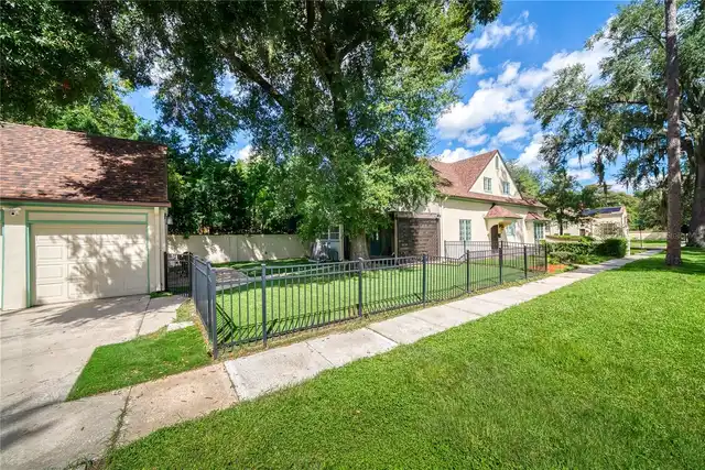 Listing Photo 47