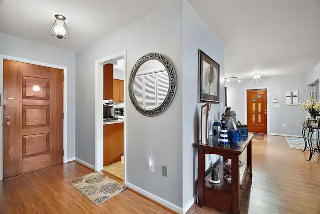 Listing Photo 6