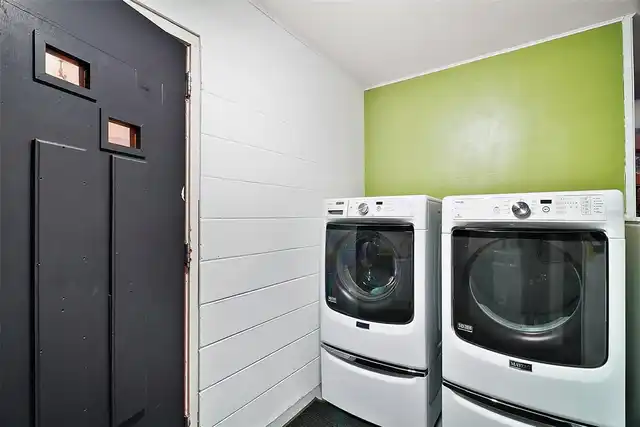 Listing Photo 17