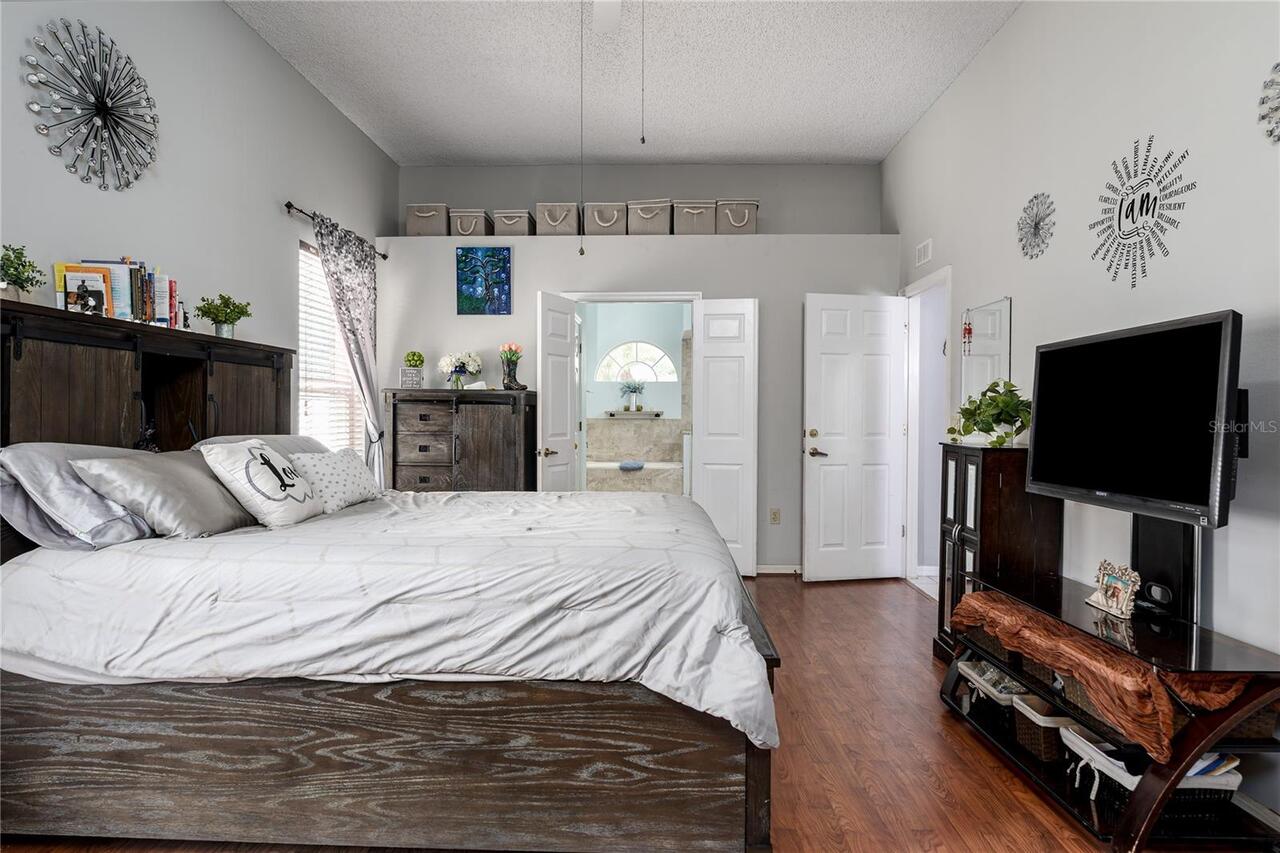 Listing Photo 23