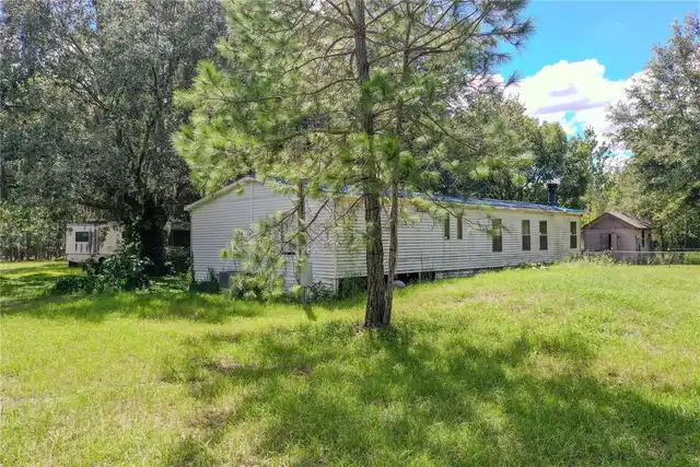 Listing Photo 6