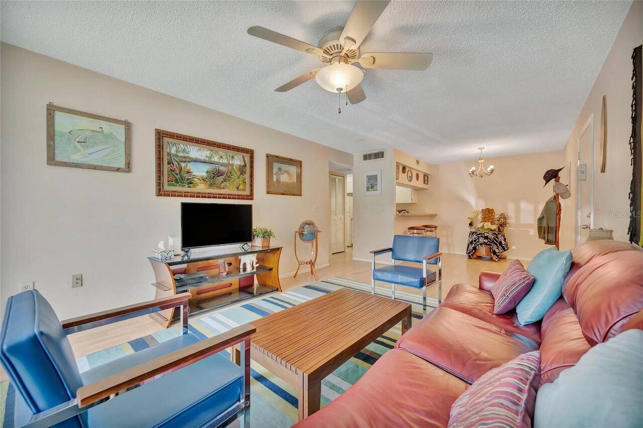 Listing Photo 7