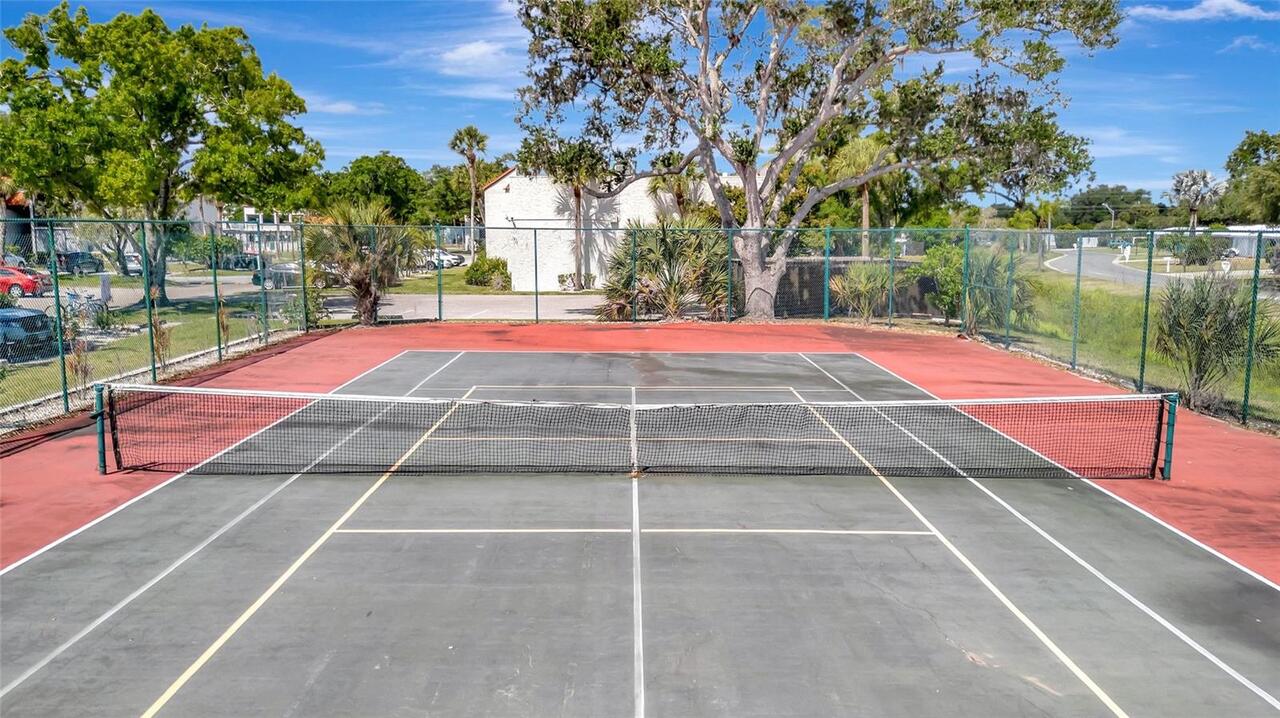 Listing Photo 17
