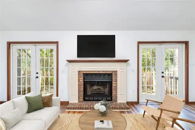 Listing Photo 6