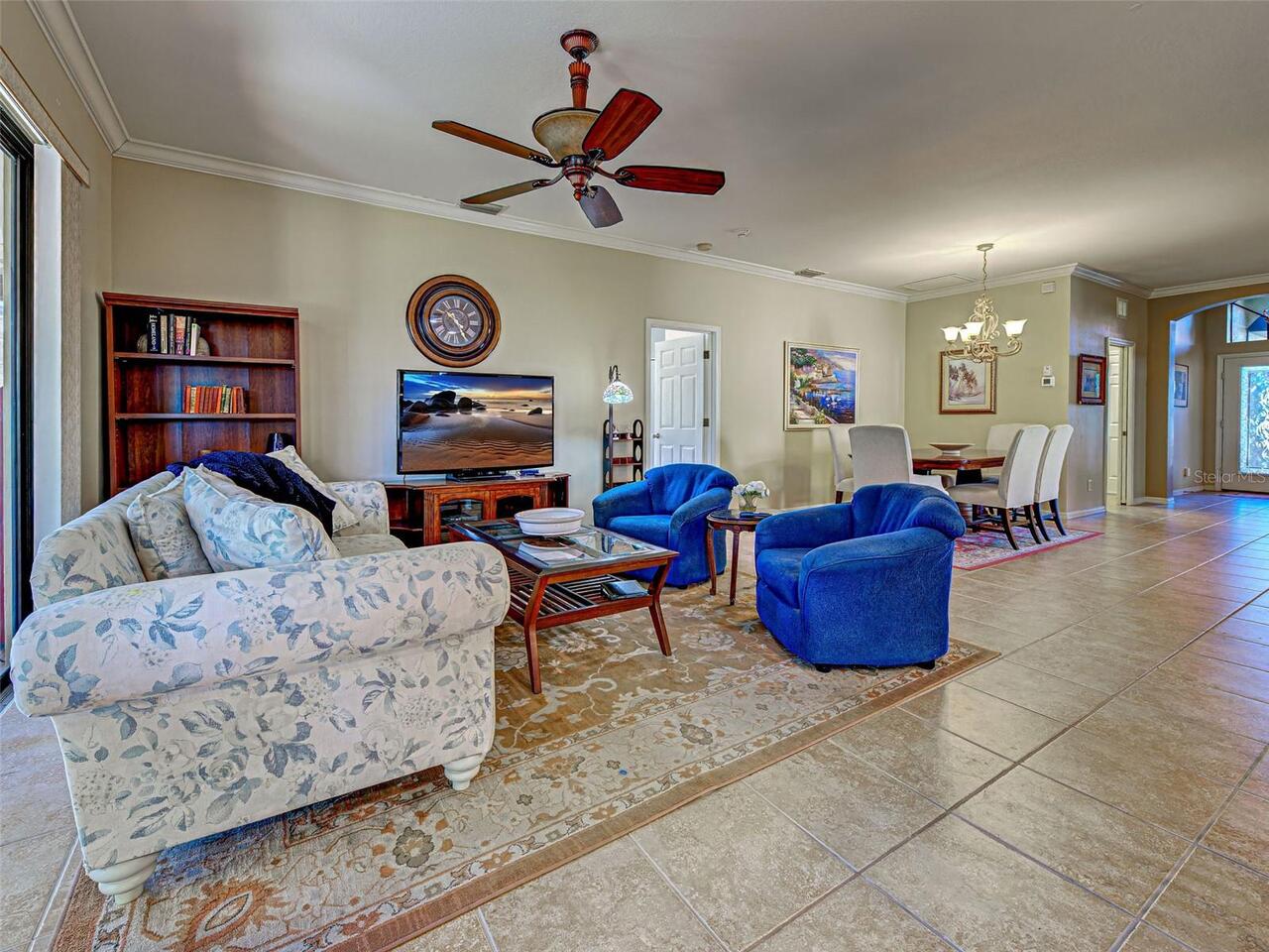 Listing Photo 8