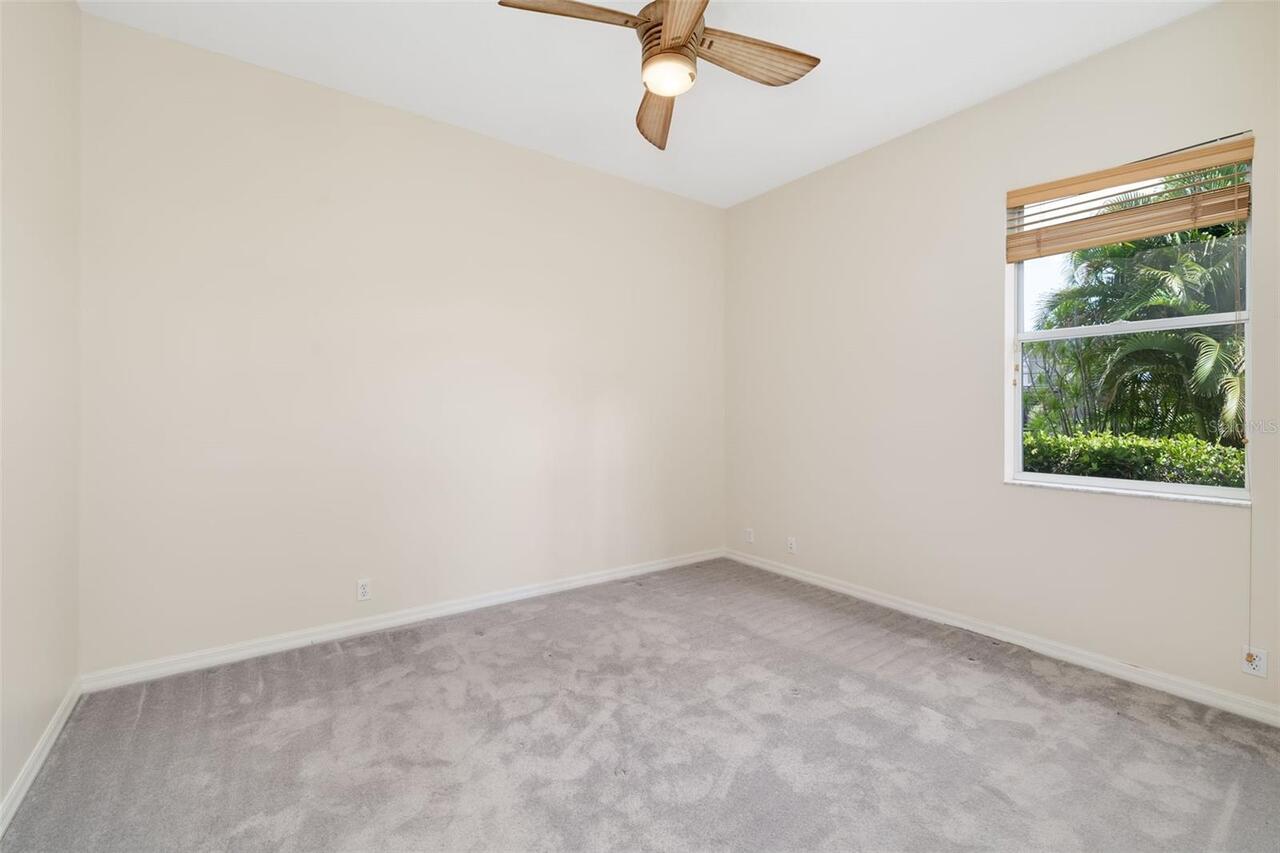 Listing Photo 38