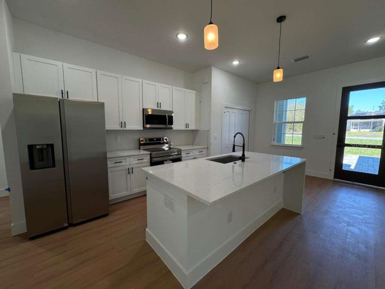 Listing Photo 11