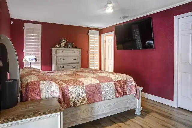 Listing Photo 21