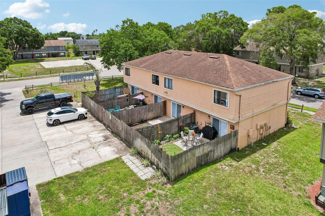 Listing Photo 16