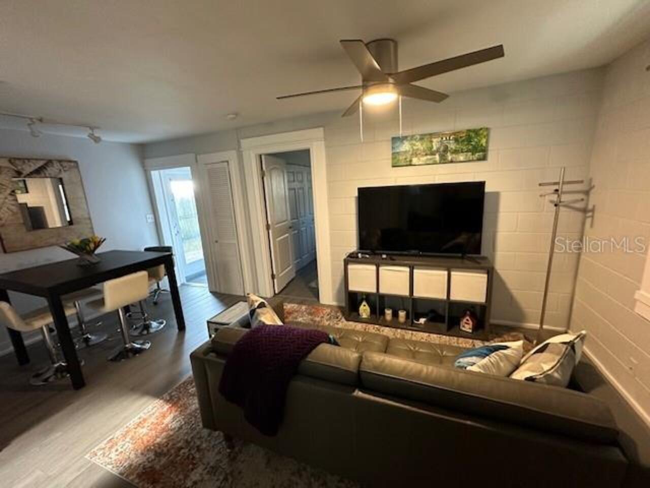 Listing Photo 7