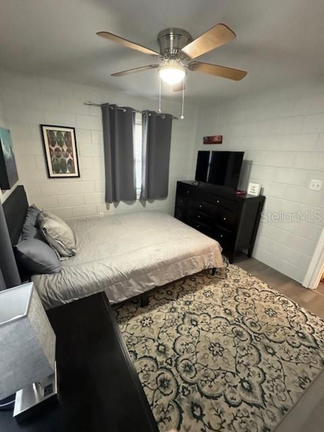 Listing Photo 18