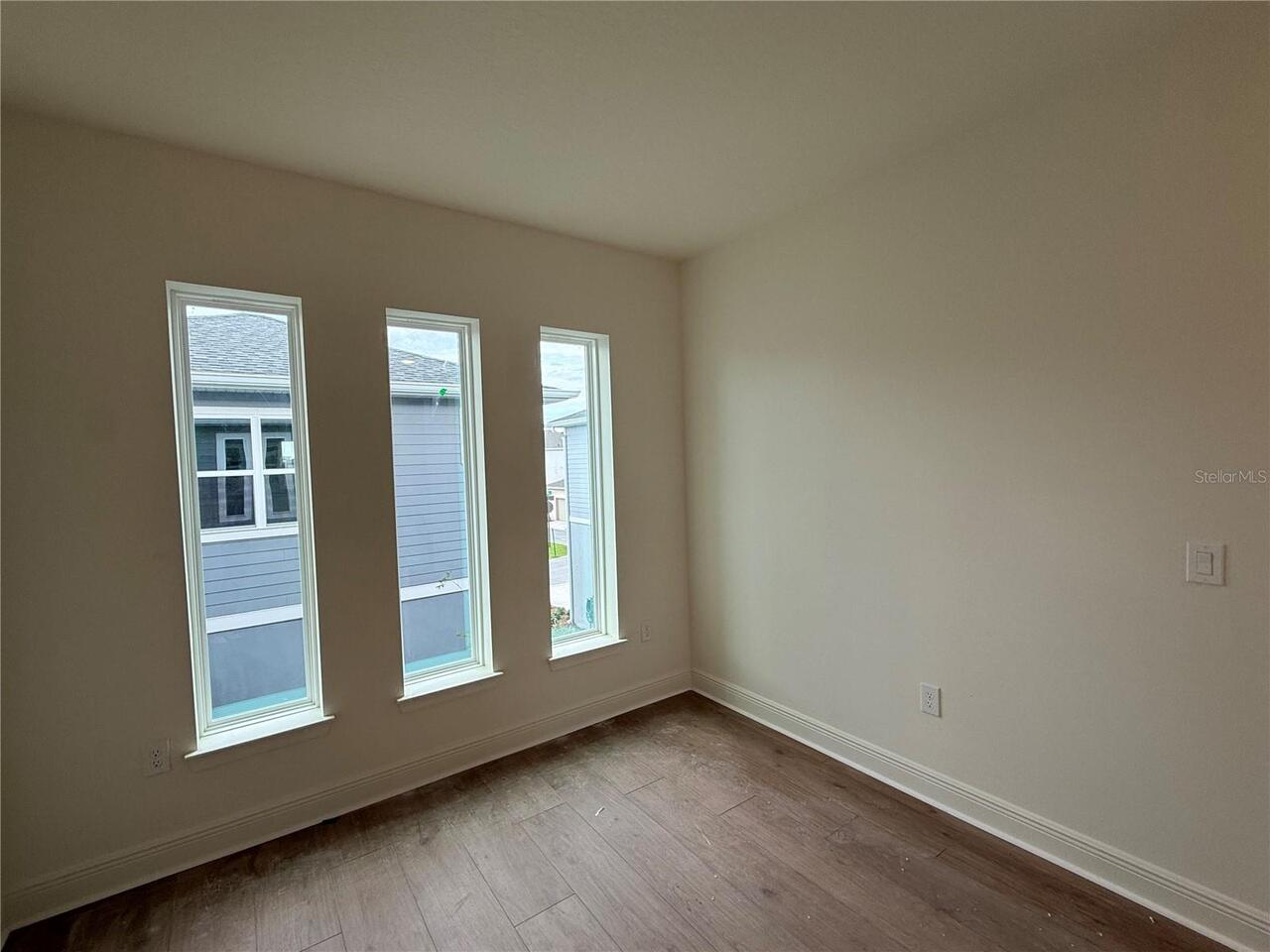 Listing Photo 7
