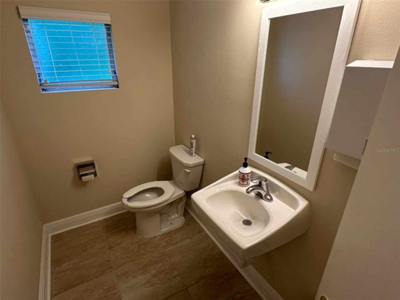 Listing Photo 14
