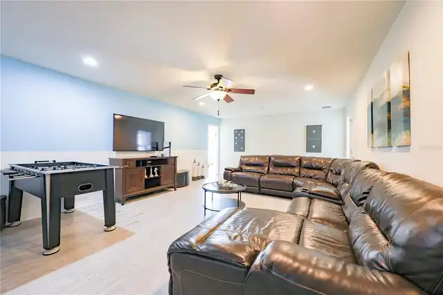 Listing Photo 44