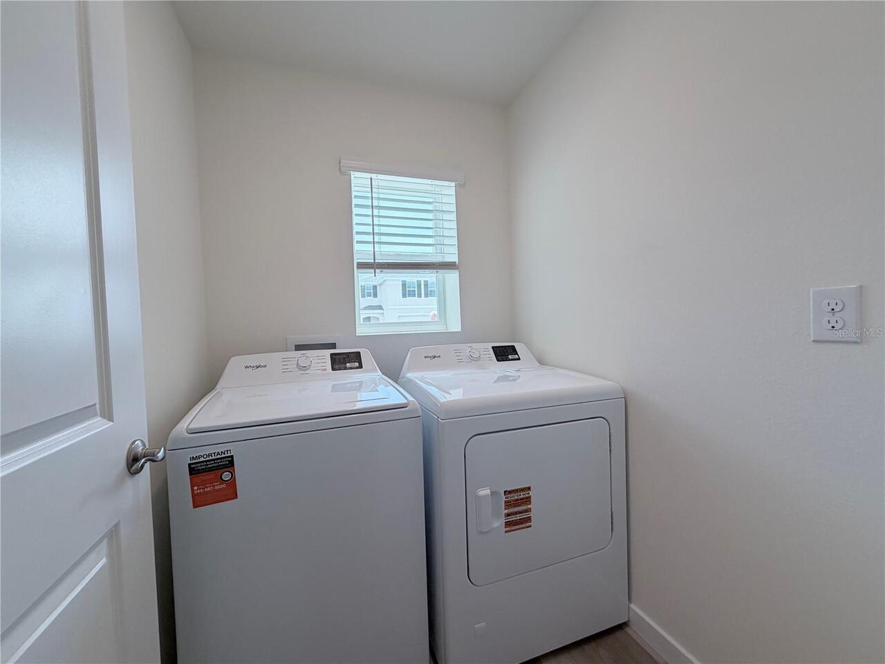 Listing Photo 8