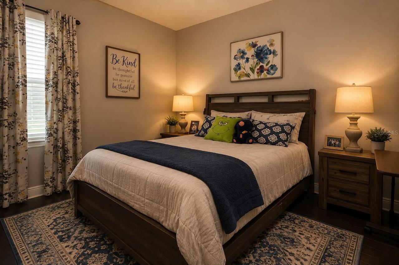 Listing Photo 18