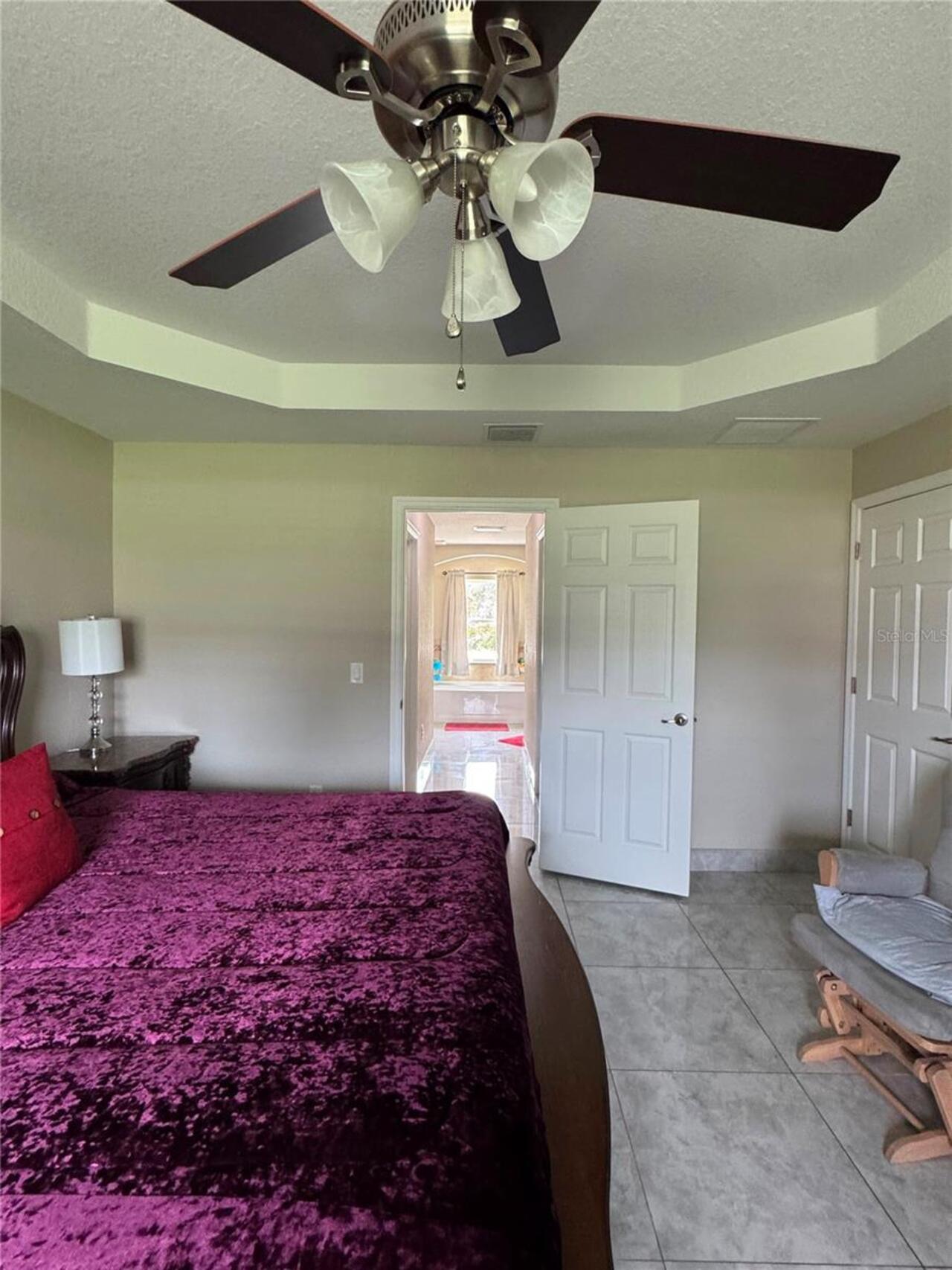 Listing Photo 12