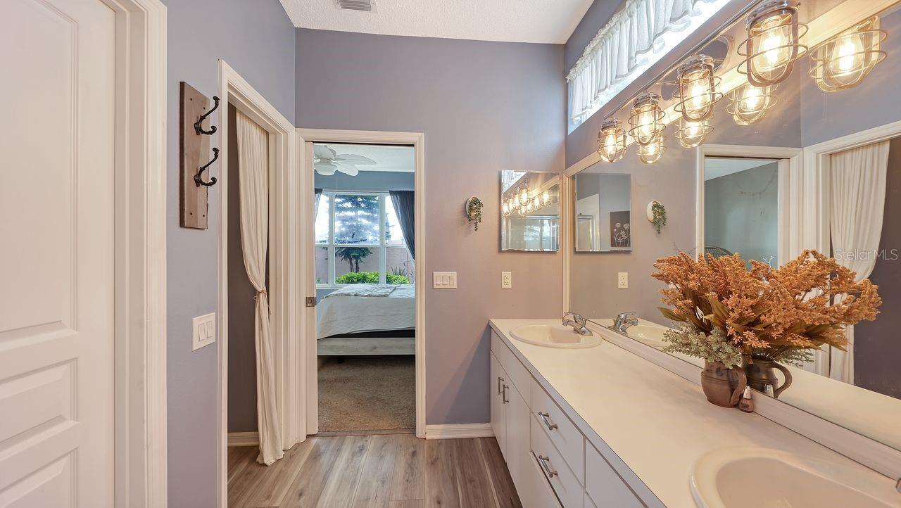 Listing Photo 28