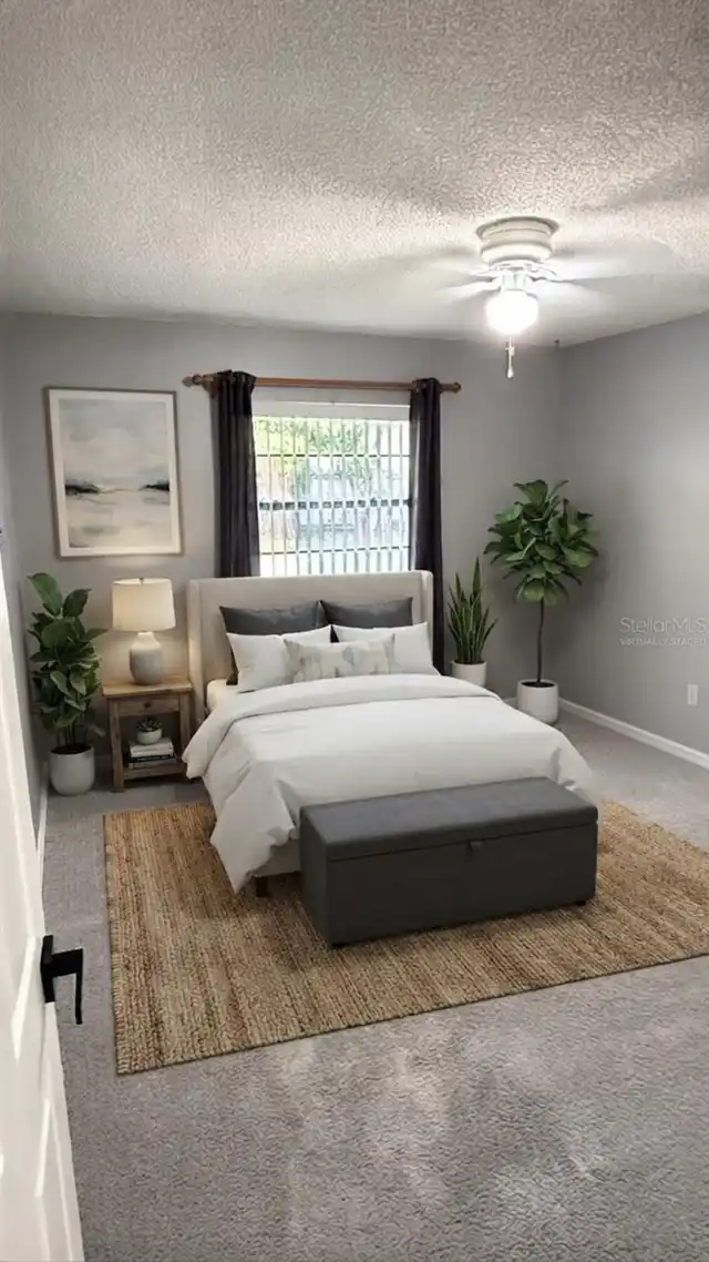 Listing Photo 11