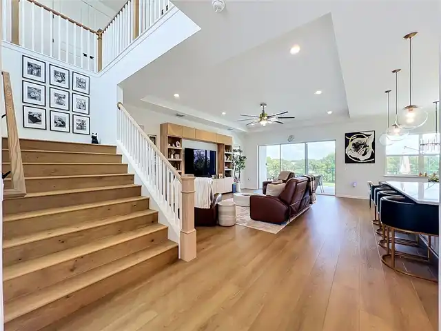 Listing Photo 8