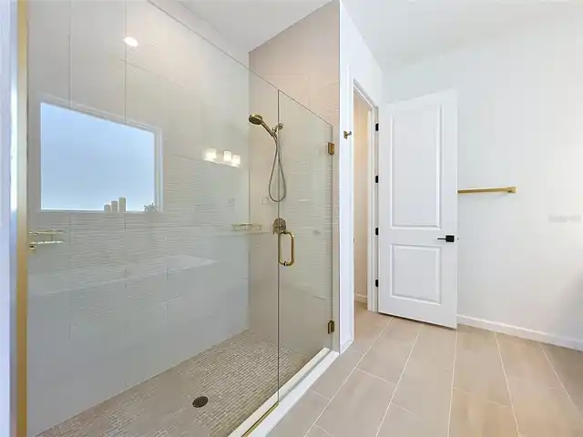Listing Photo 35