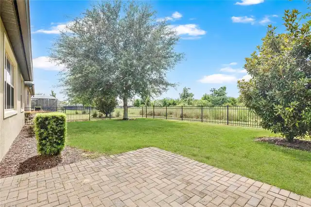 Listing Photo 22