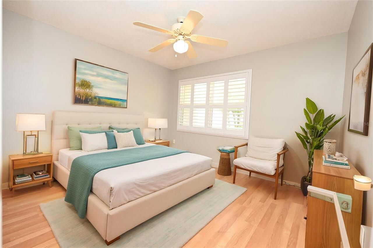 Listing Photo 25