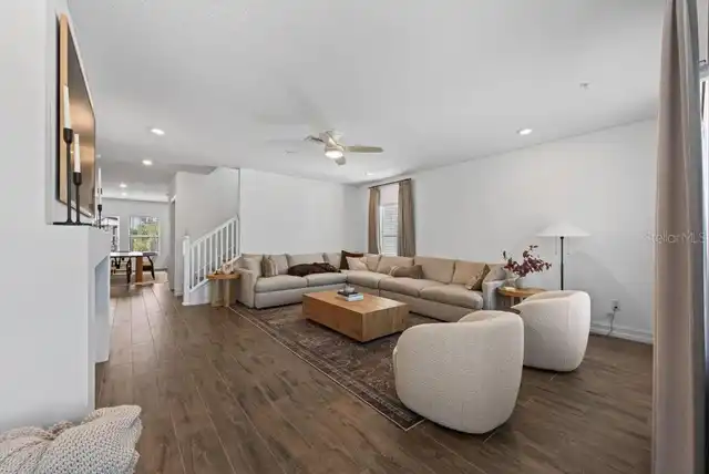 Listing Photo 10
