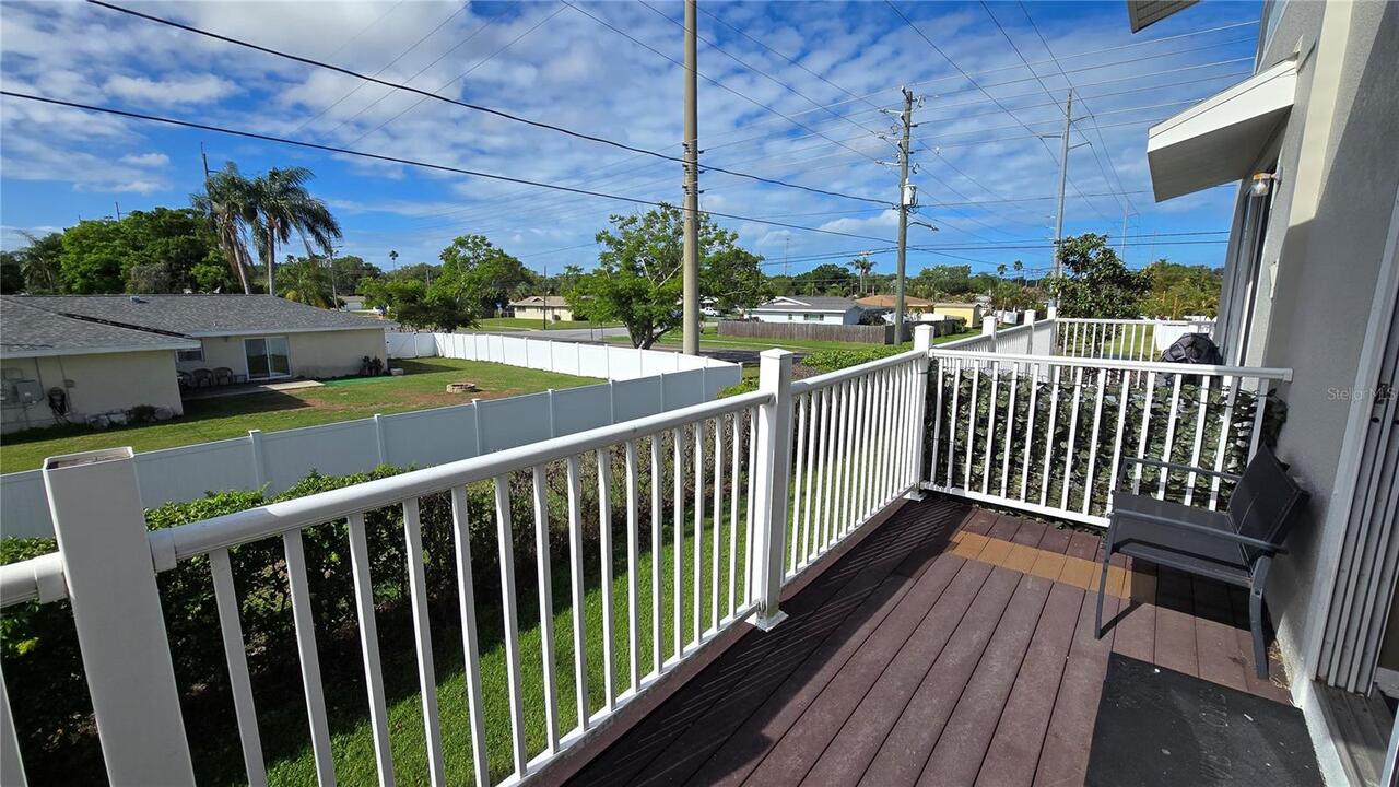 Listing Photo 10