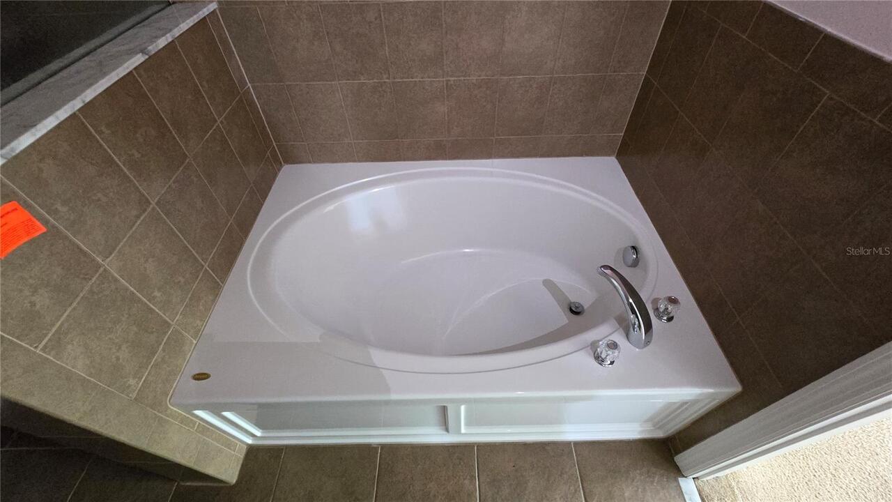 Listing Photo 28