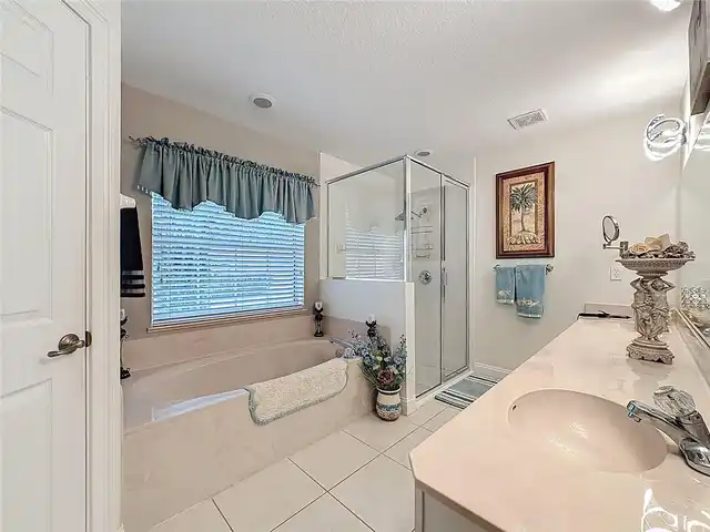 Listing Photo 37